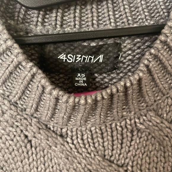 Nordstrom 4SI3NNA Drea Cable Knit Gray Sweater, Bishop Sleeves - Picture 6 of 14